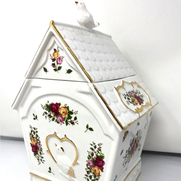 Royal Albert | Kitchen | Royal Albert Vintage Cookie Jar | Poshmark